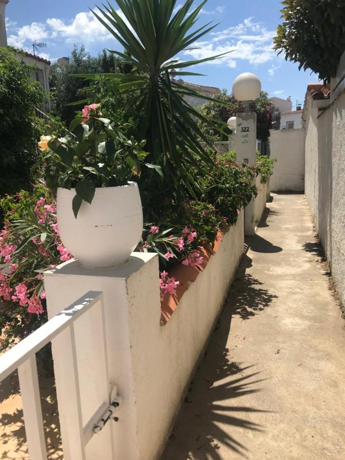 Bonita Casa Adosada エンプリアブラバ エクステリア 写真